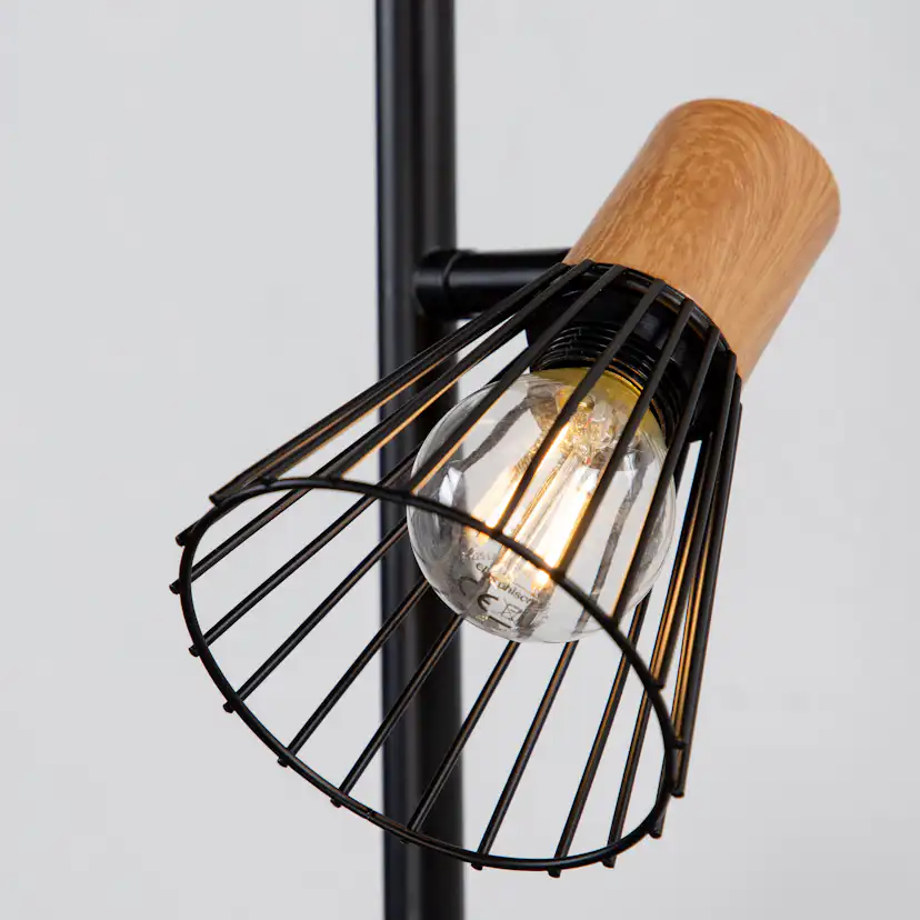 Golvlampa Venture Home Atticus