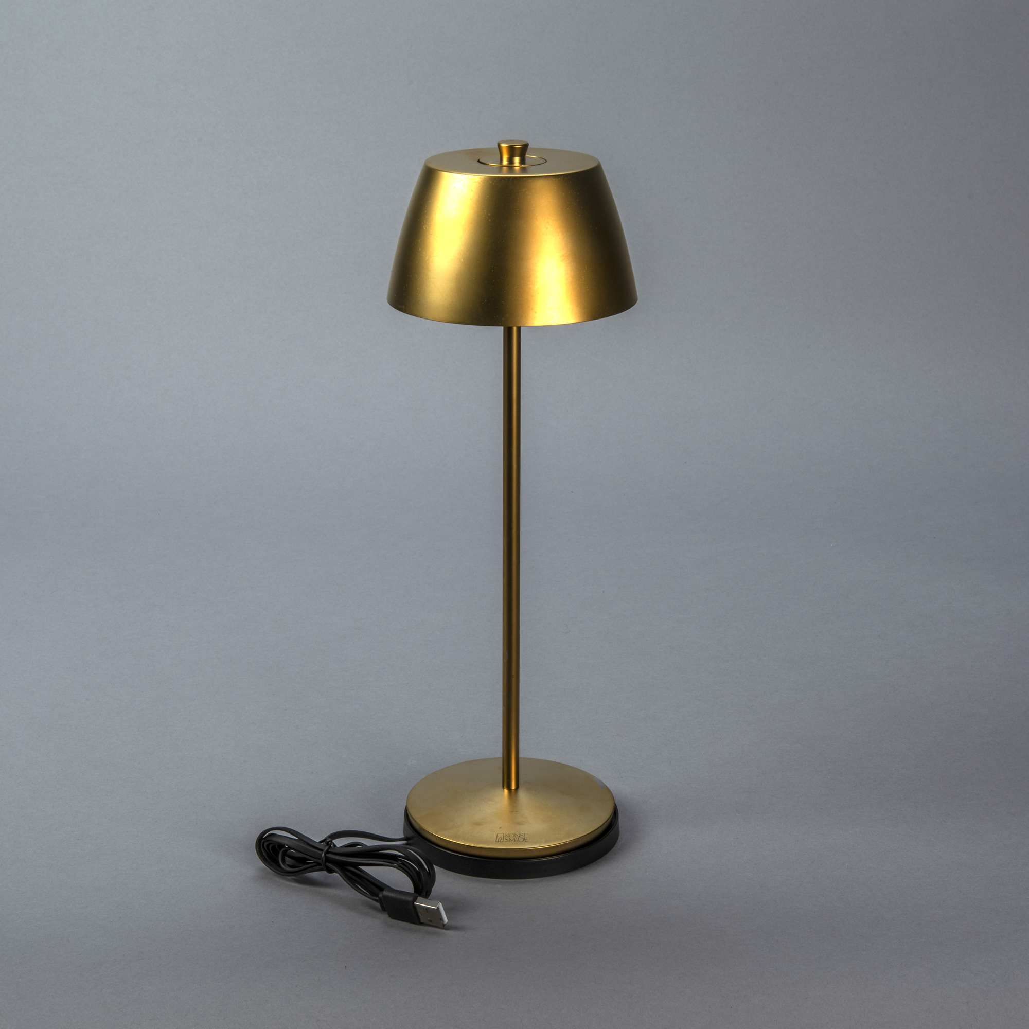 Bordslampa Gnosjö Konstsmide Èze USB Portabel