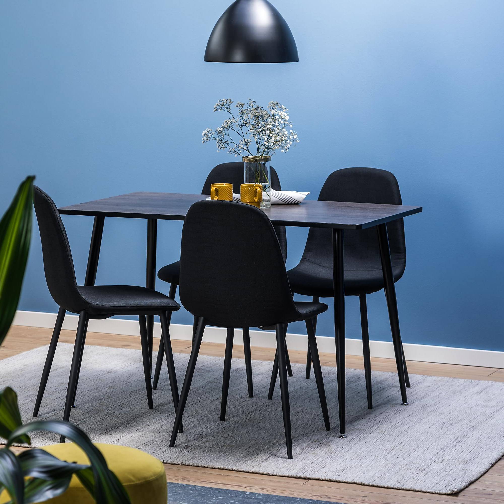 Matgrupp Basic Home Marcelen 120 cm med 4 Nibe Matstol