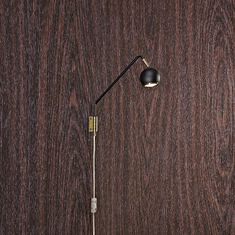 Vägglampa Markslöjd Coco