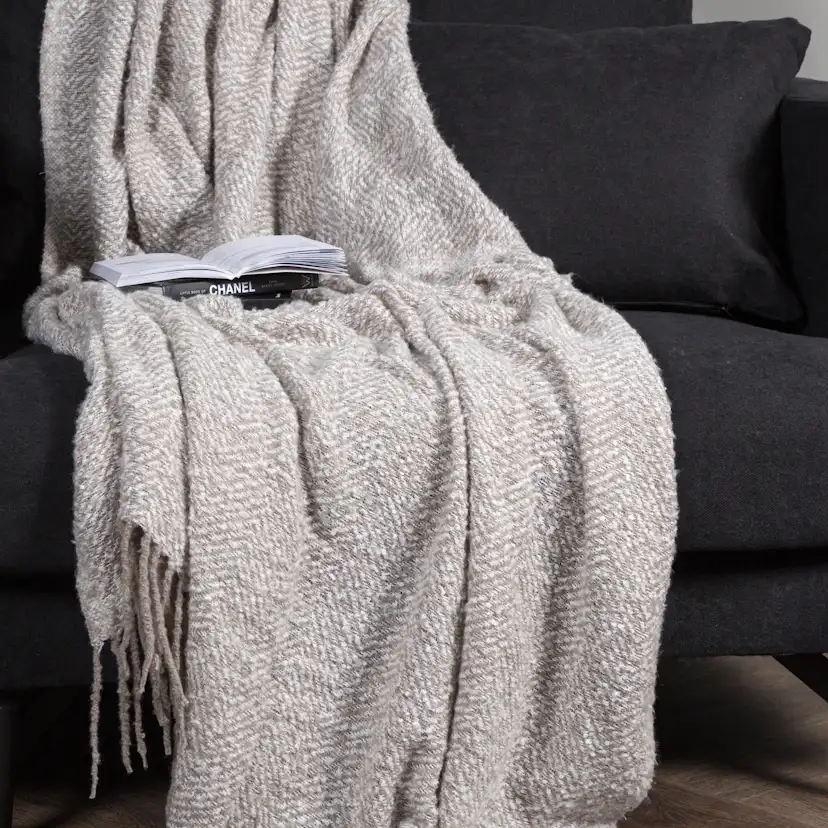 Toby Throw Polyester - Grey / White - 130*170 Grå/Vit