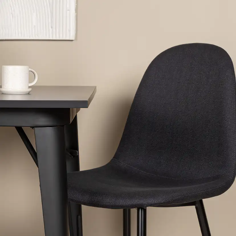 Matgrupp Venture Home Tempe med 2 Polar Stolar