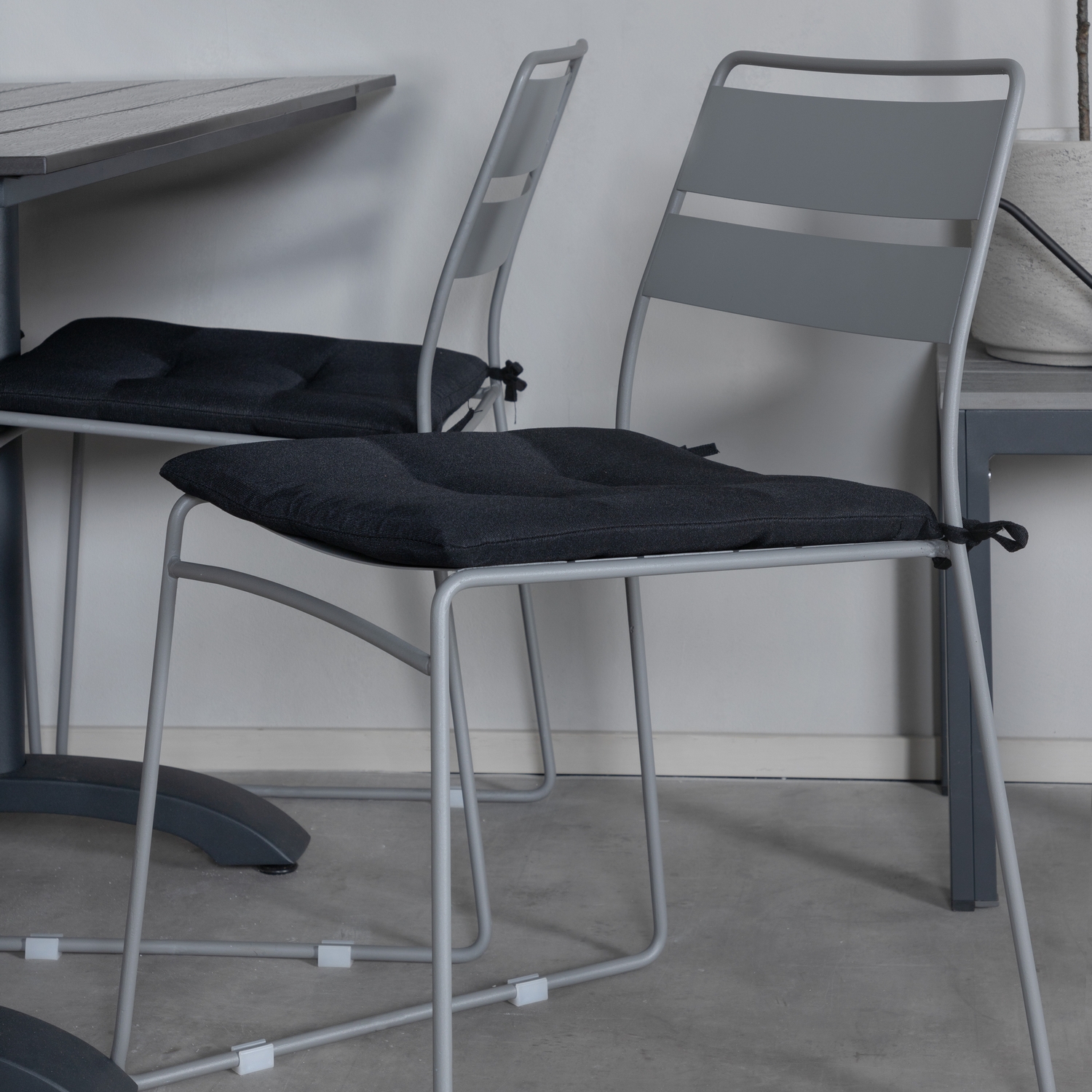 Matgrupp Venture Home Denver med 4 Lina Stolar