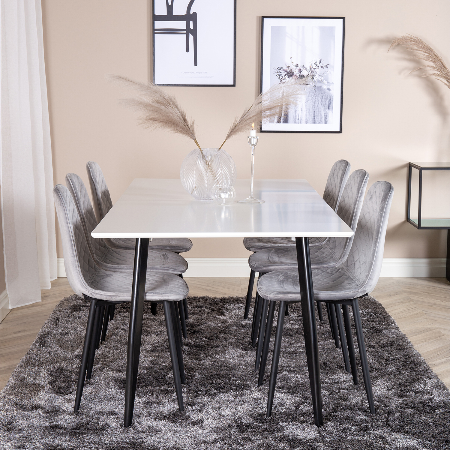 Matgrupp Venture Home Pobbie med 6 Phoi Stolar Sammet