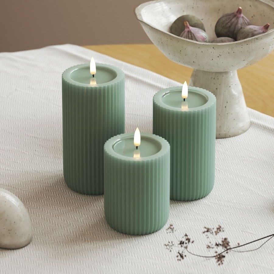 LED-Blockljus UNIQUE Candles Stripe 8x15 cm