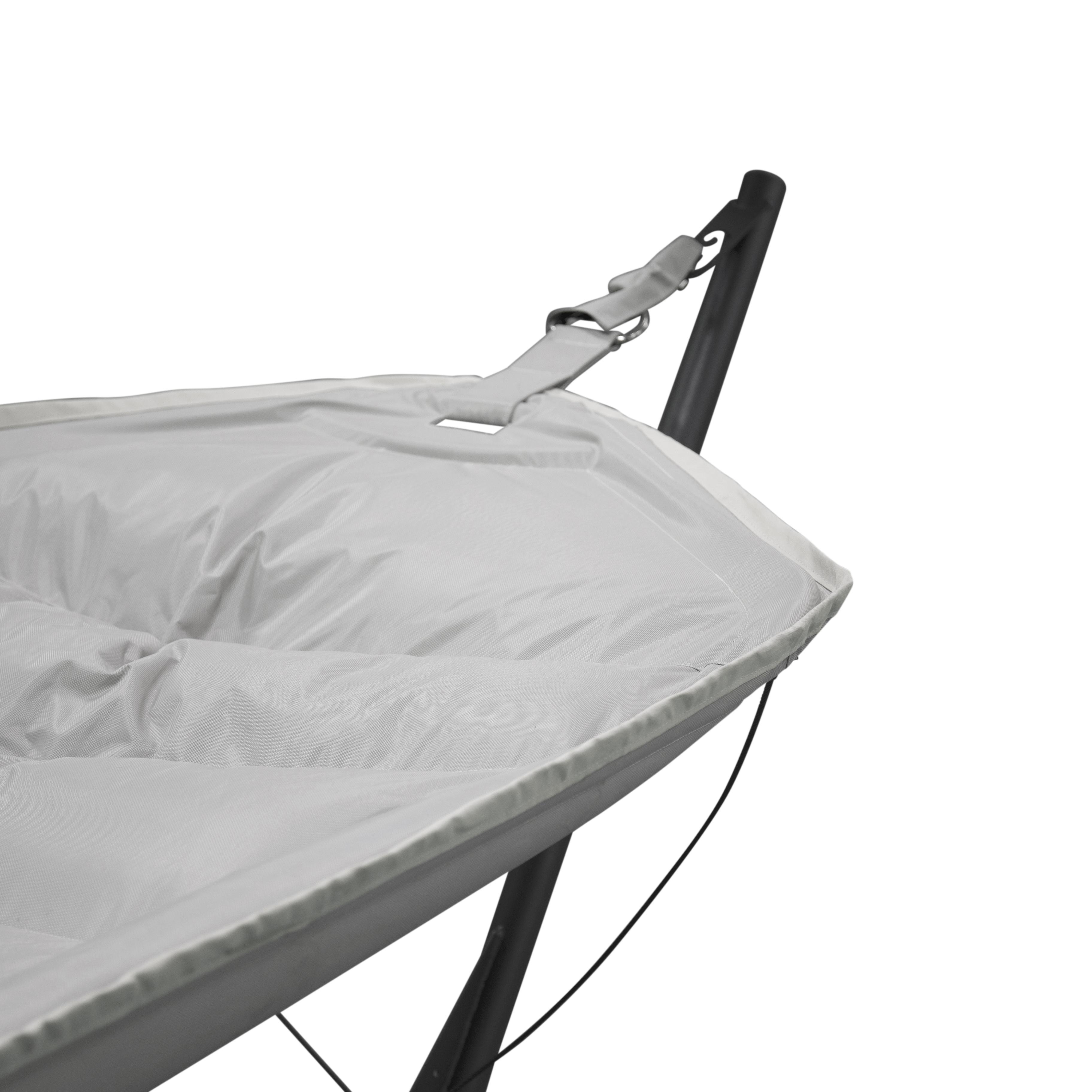 Niño - Hammock - Beige Fabric / black Frame Svart/Beige