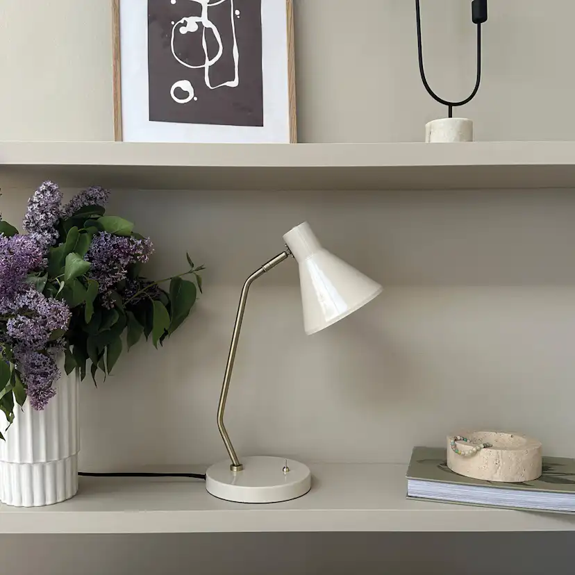 Bordslampa Dyberg Larsen Sleep
