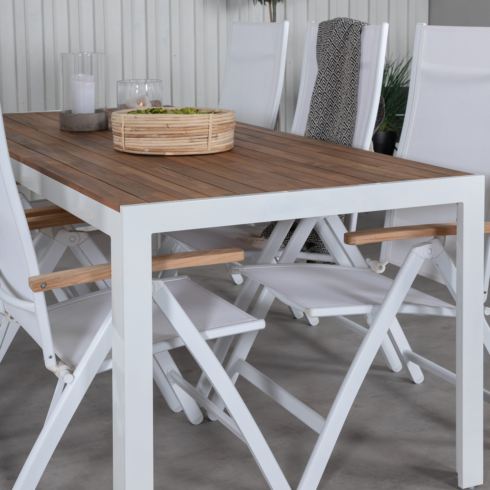Matgrupp Utomhus Venture Home Berfin med 6 Perla Trädgårdsstolar