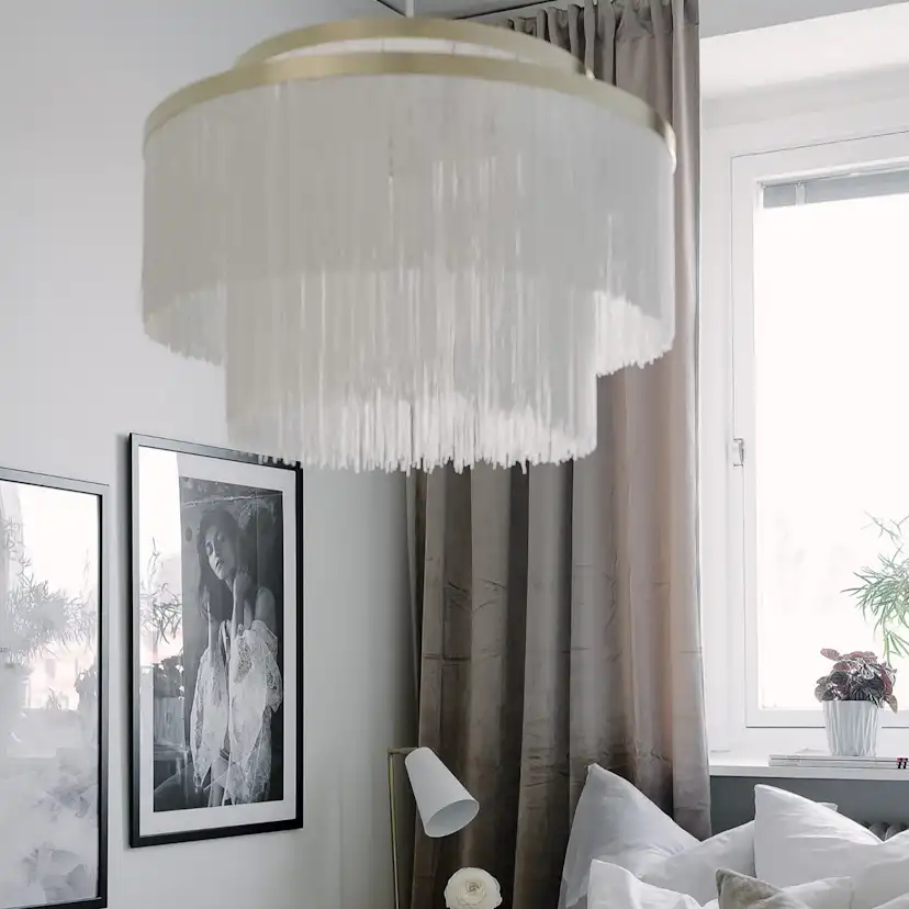 Taklampa Globen Lighting Frans