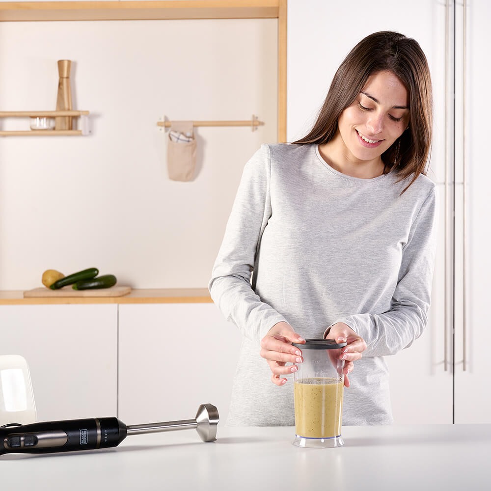 Stavmixer Black+Decker 800W Svart Tillbehör