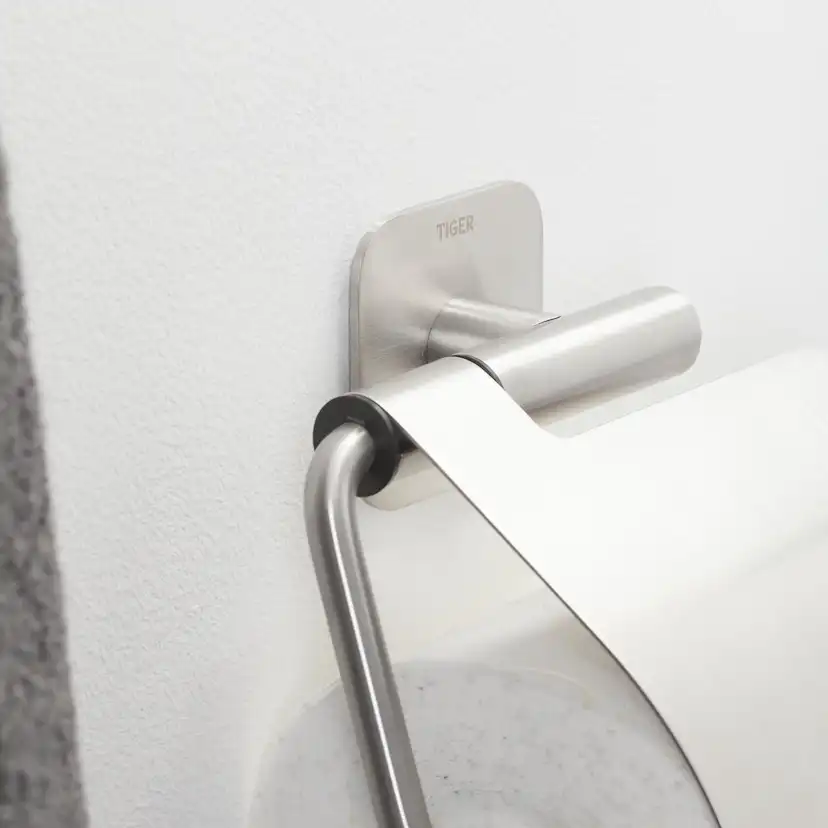 Toalettpappershållare Tiger Colar Med Lock
