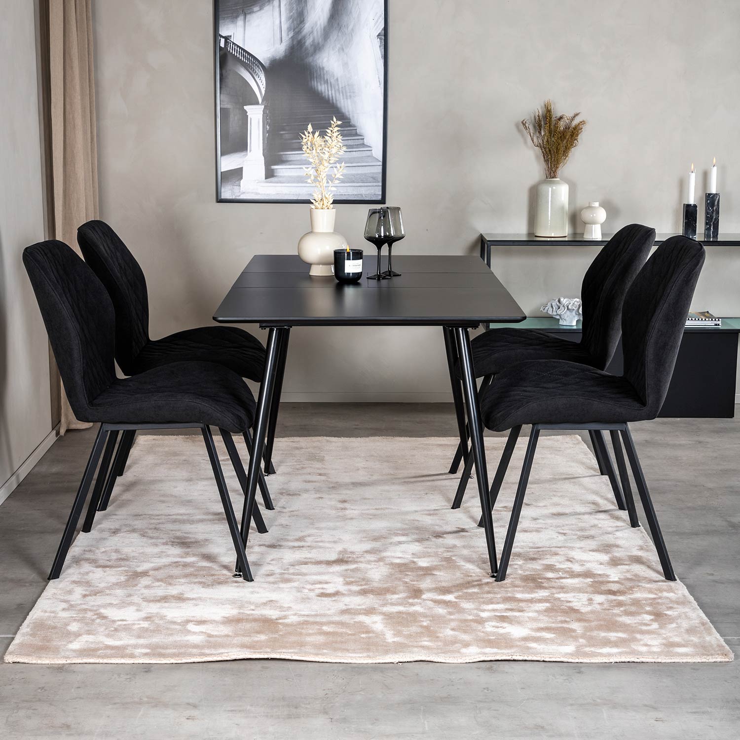 Matgrupp Venture Home Silvia med Iläggsskiva och 4 Geneva Stolar