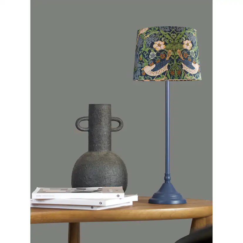 Bordsslampa PR Home Tove Lampfot i Metall med Vilja Lampskärm i William Morris Mönster