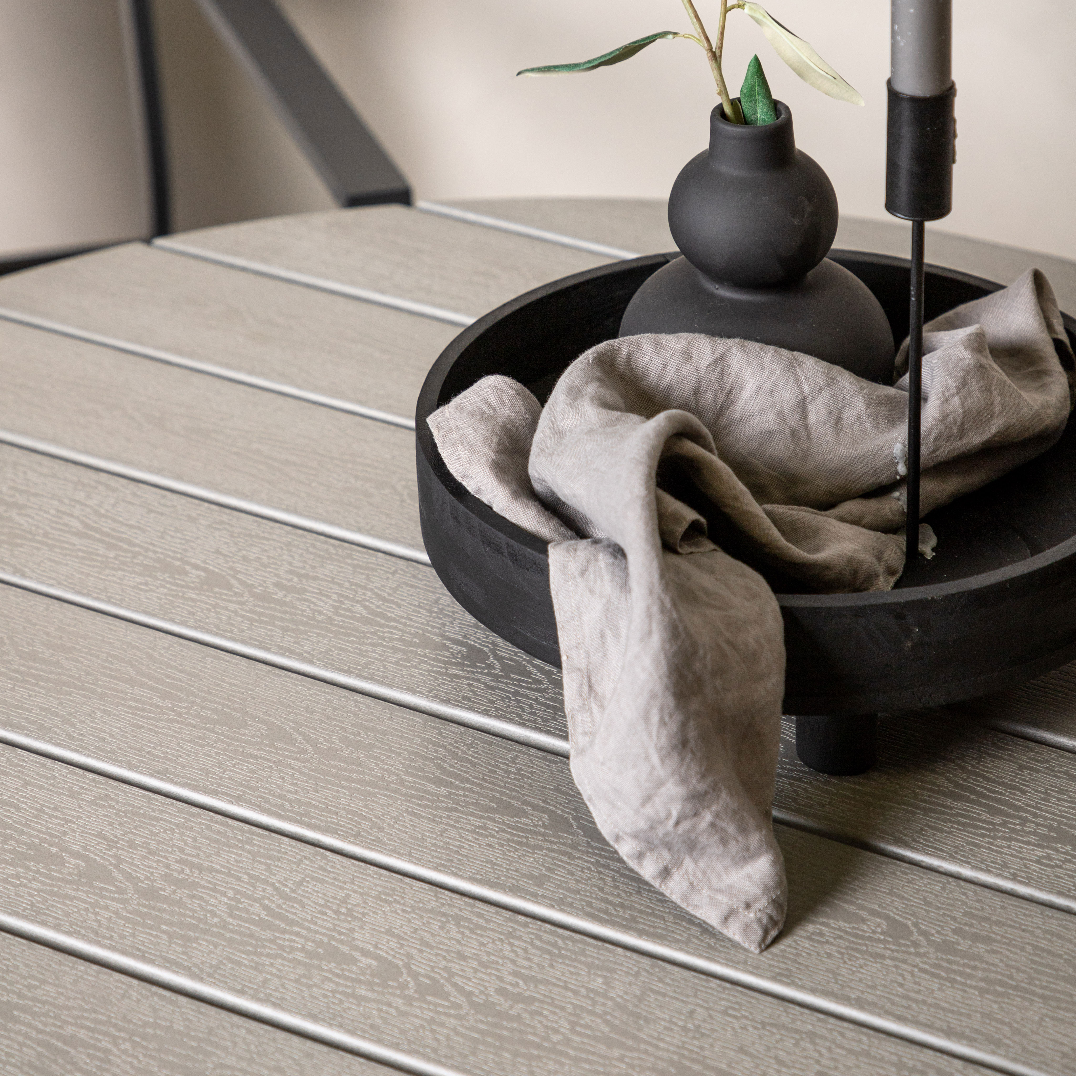 Break - Dining Table Round- White / Grey - Alu / Aintwood - Grå