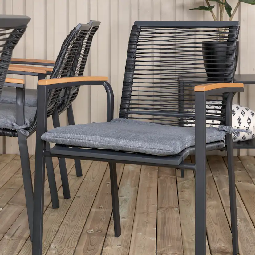 Matgrupp Venture Home Perla med 8 Douglas Matstolar