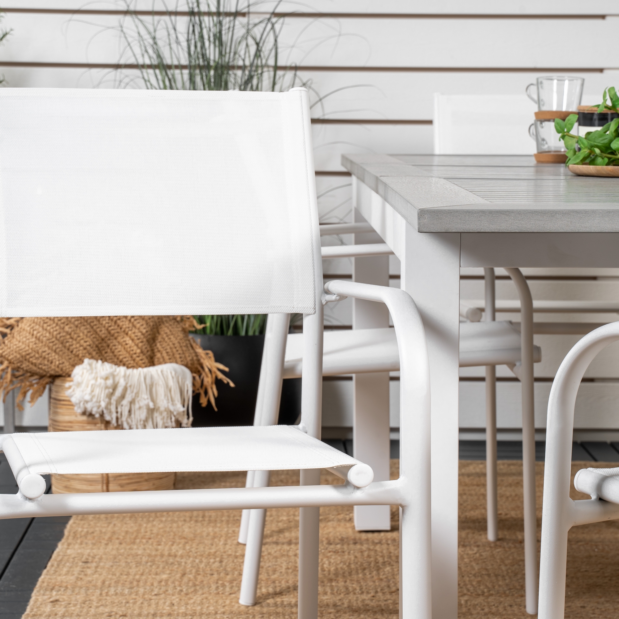 Albany Dining Table 152/210*90 - White Alu / Grey Aintwood+S Vit/Grå