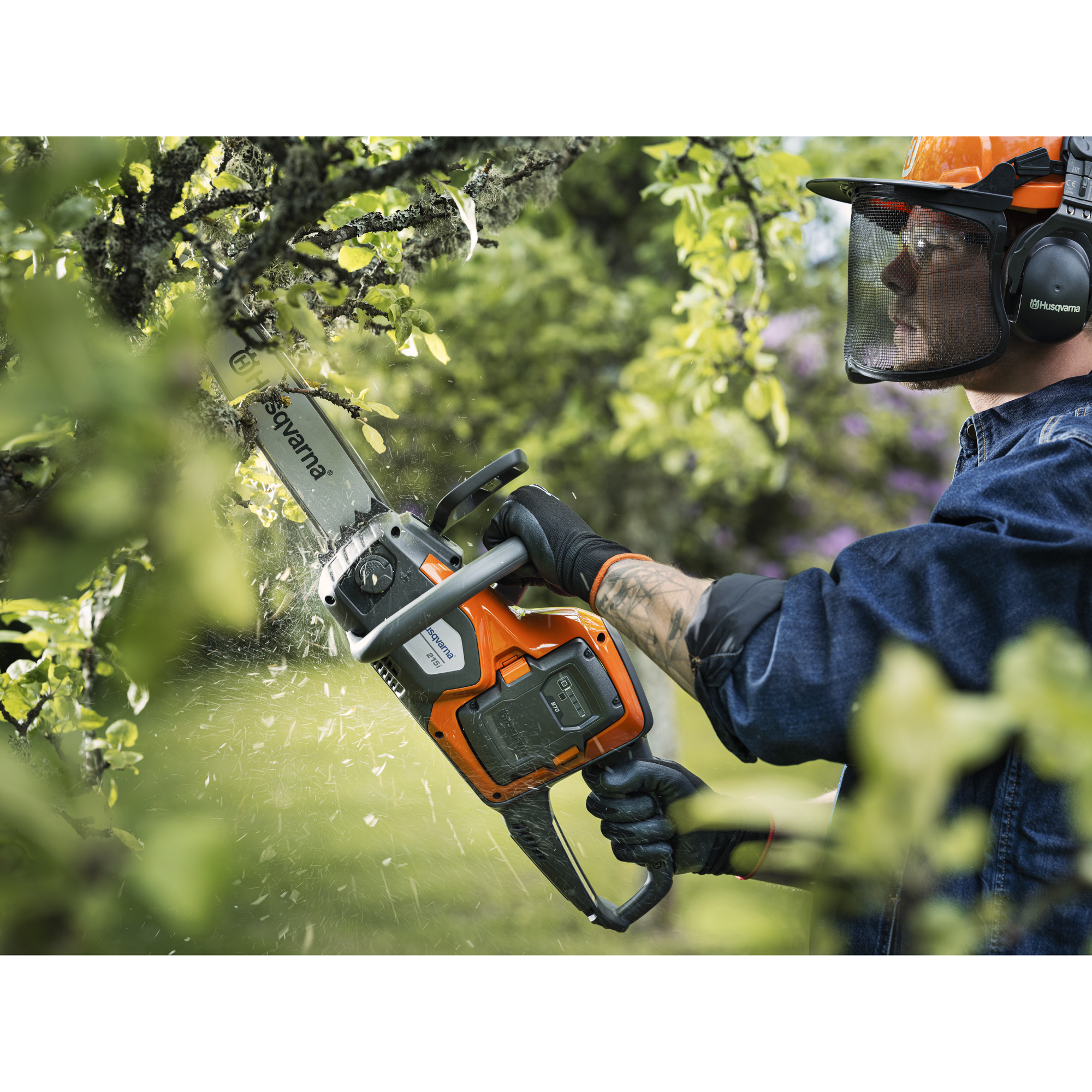 Motorsåg Husqvarna 215i Med Batteri & Laddare