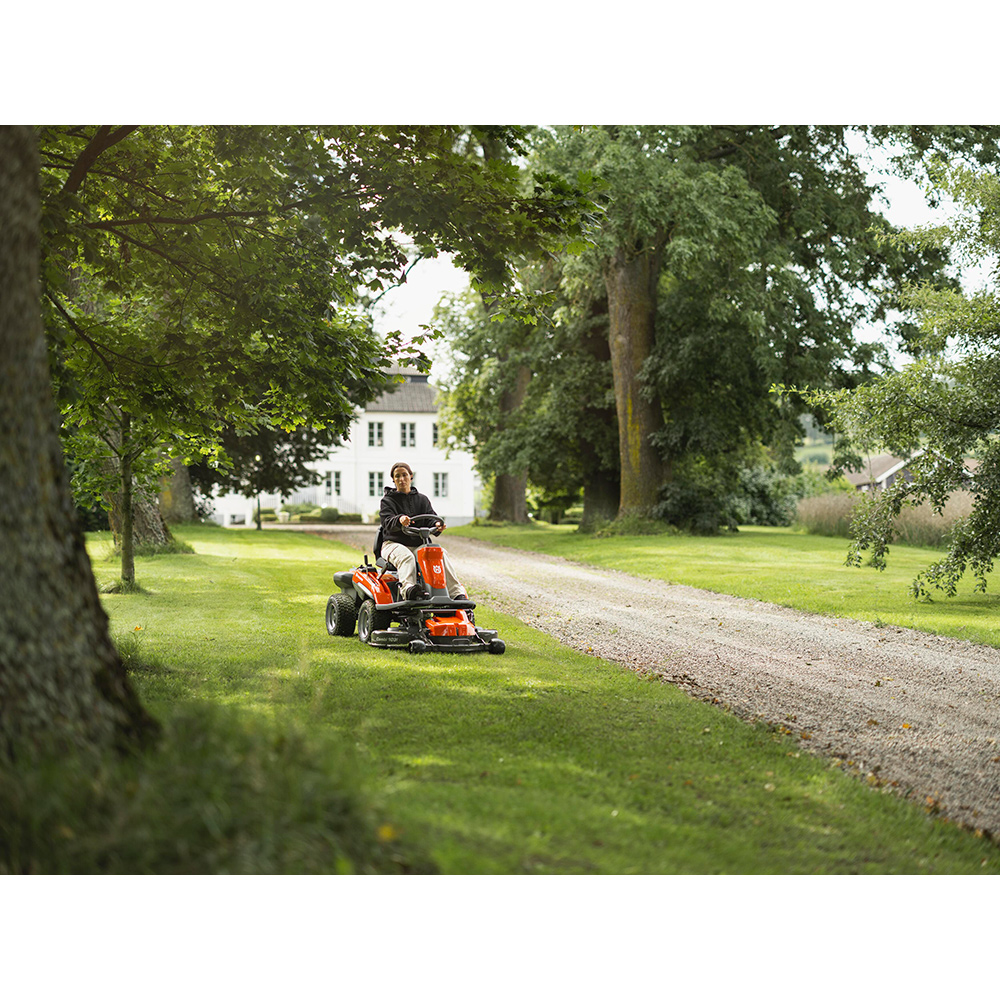 Åkgräsklippare Husqvarna R 200iX Rider