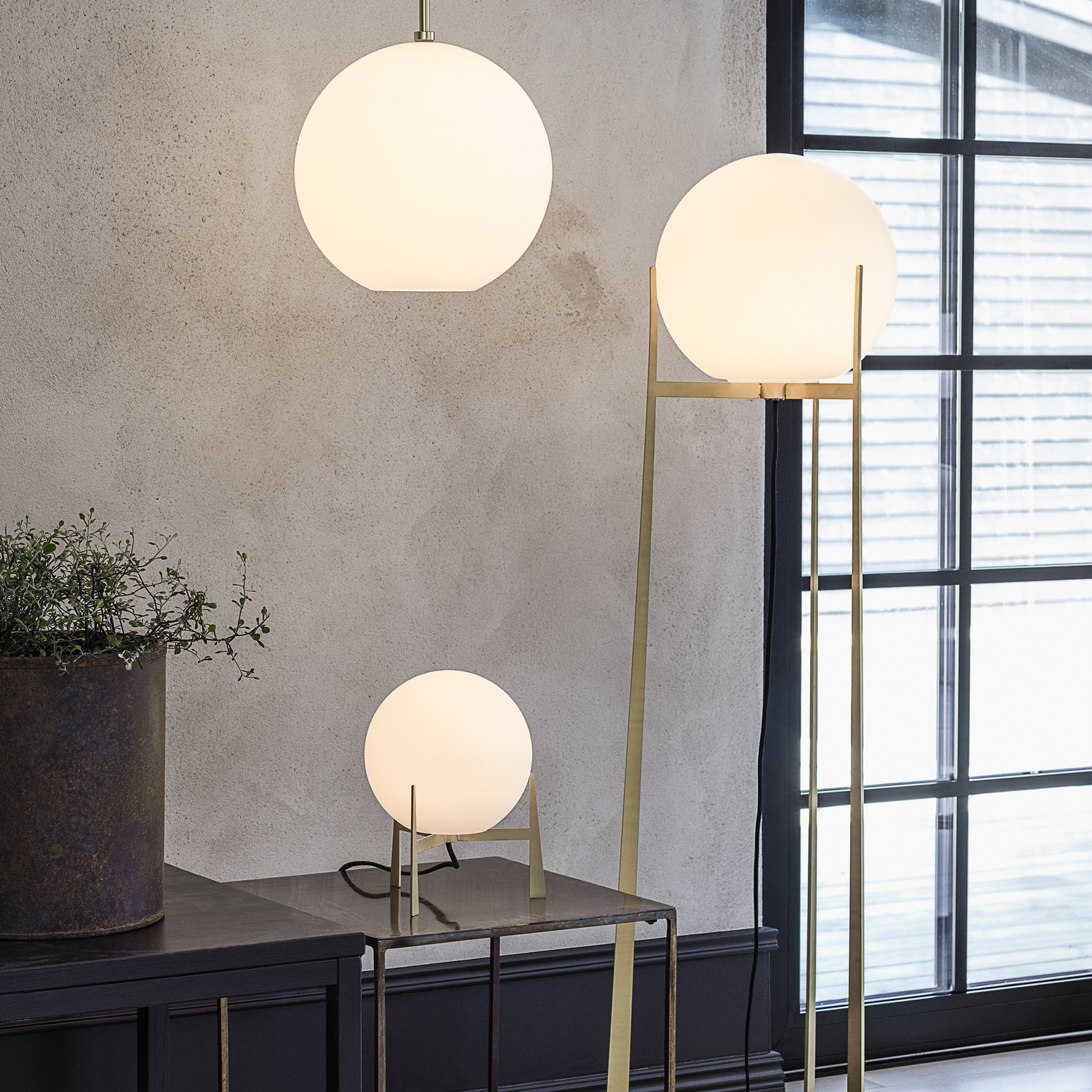 Bordslampa PR Home Milla