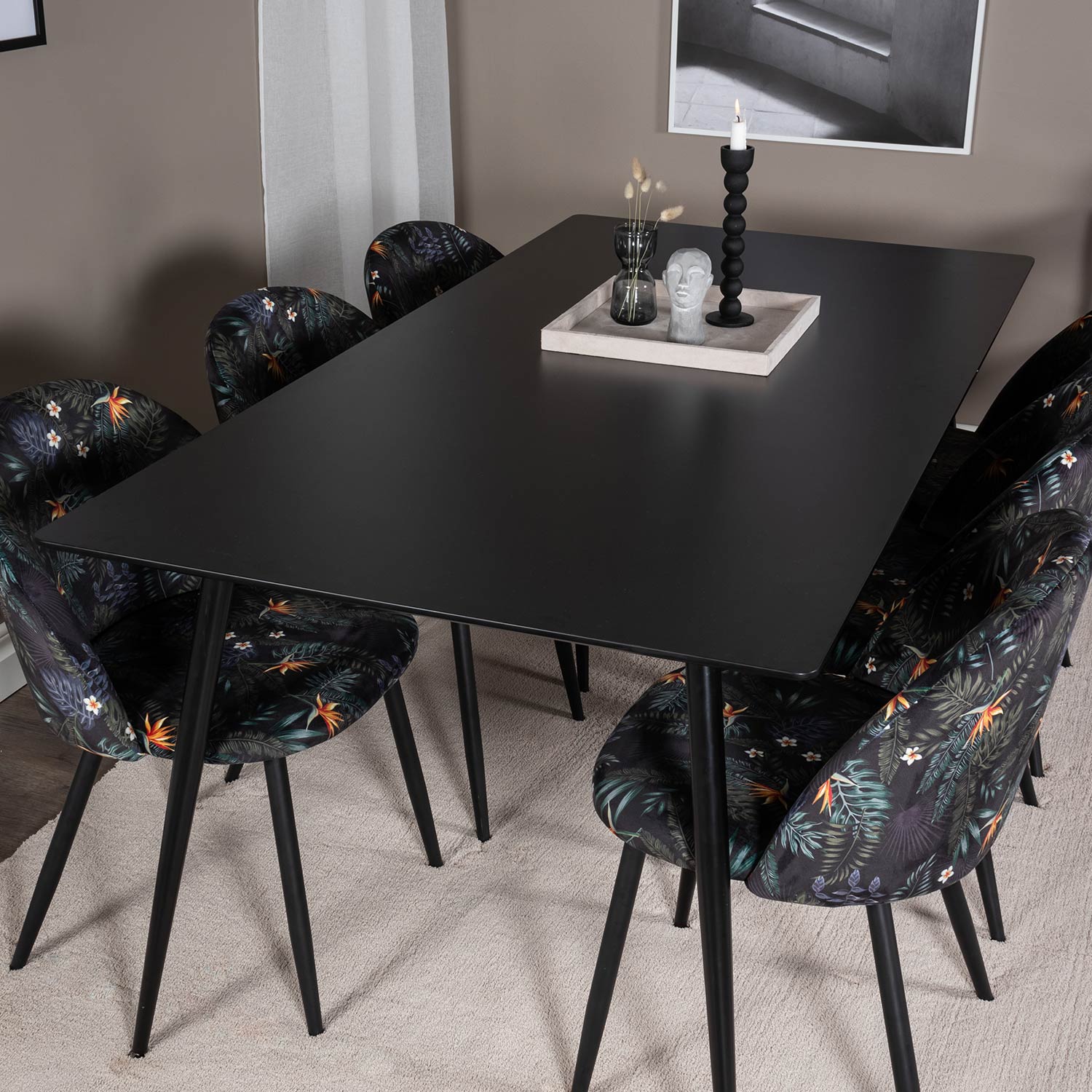 Matgrupp Venture Home Silvia med 6 Valentina Stolar Polyestertyg