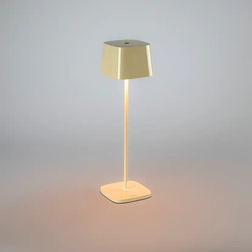 Portabel Lampa Gnosjö Konstsmide Capri Bordslampa USB