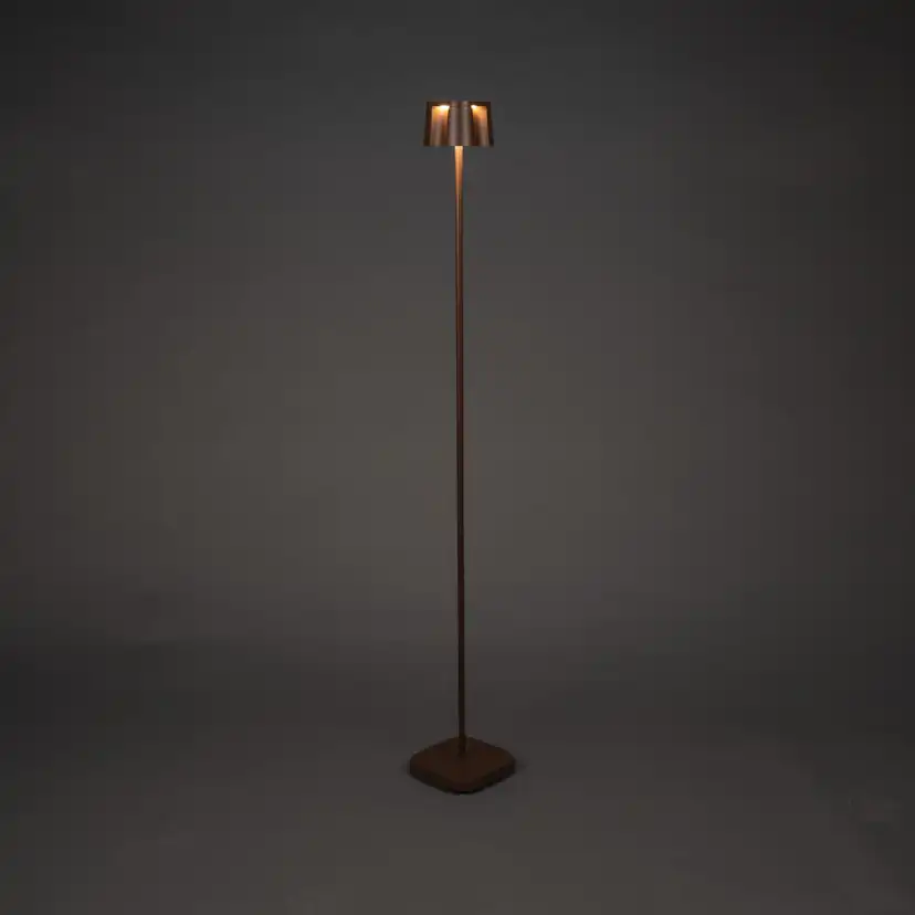 Golvlampa Gnosjö Konstsmide Nice USB
