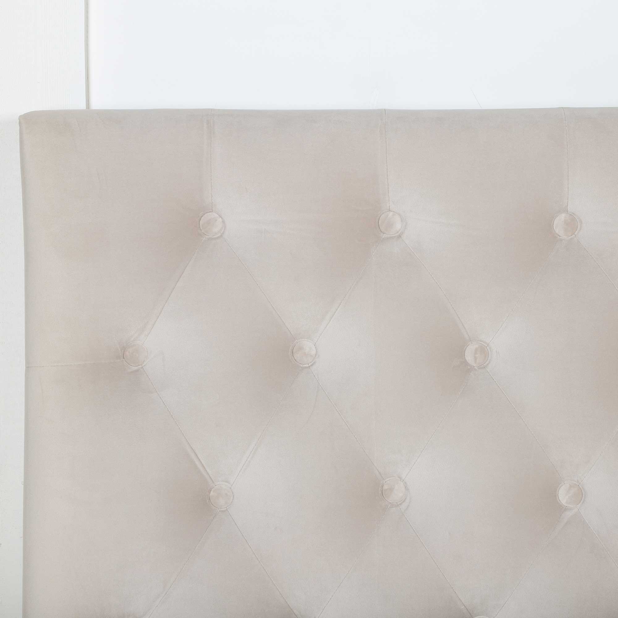 Sänggavel Venture Home Furudal i Sammet