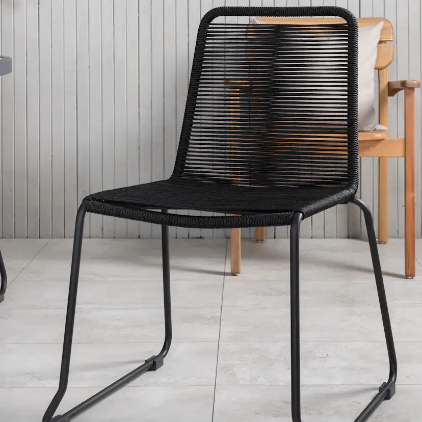 Matgrupp Utomhus Venture Home Pincy med 4 Leon Stapelbara Trädgårdsstolar