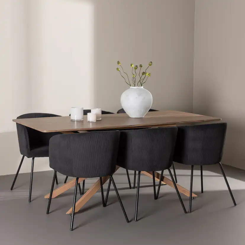Matgrupp Venture Home Piazza 180 med 6 st Berit Stolar
