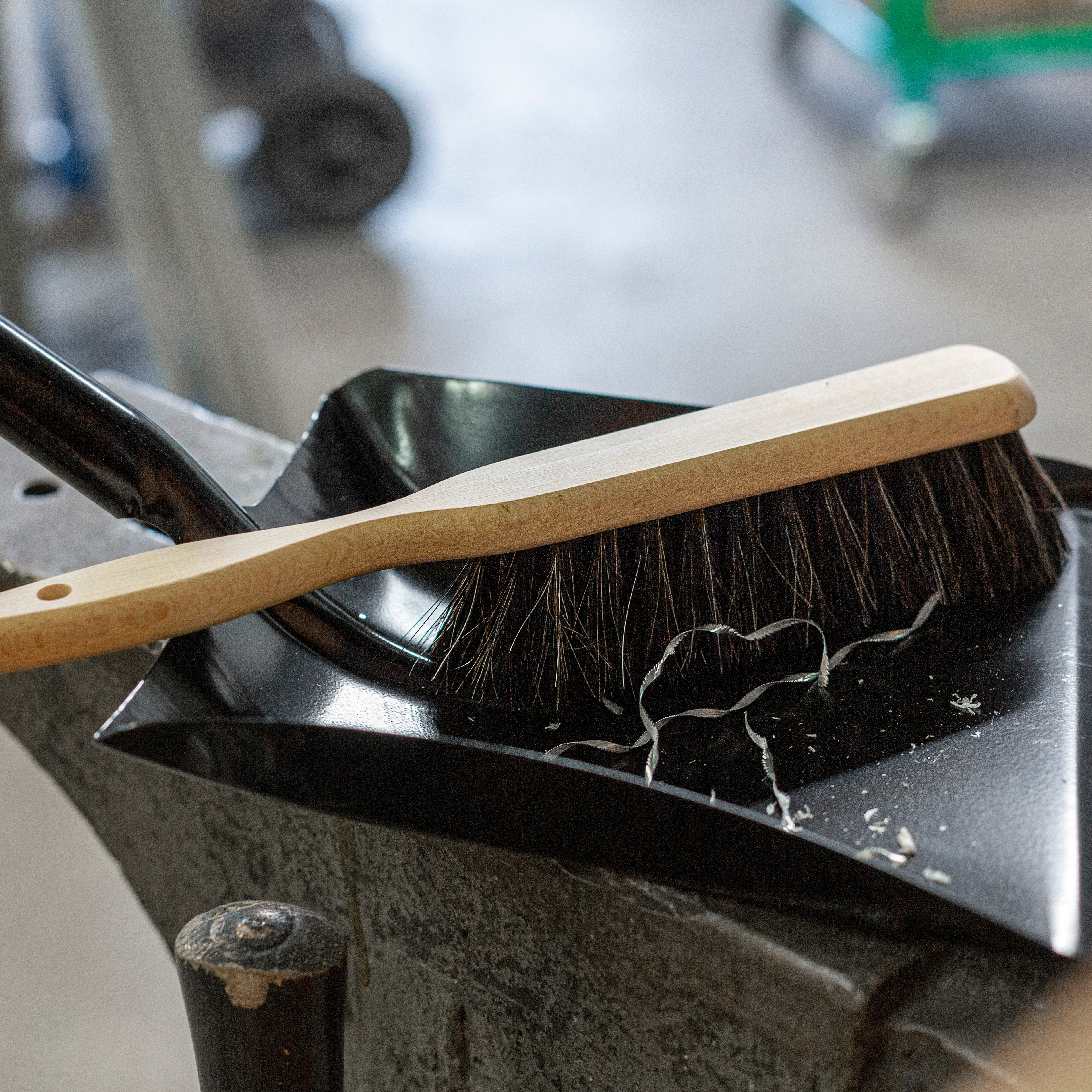 Handborste Vikan Sopborste Medium Trä 300 mm