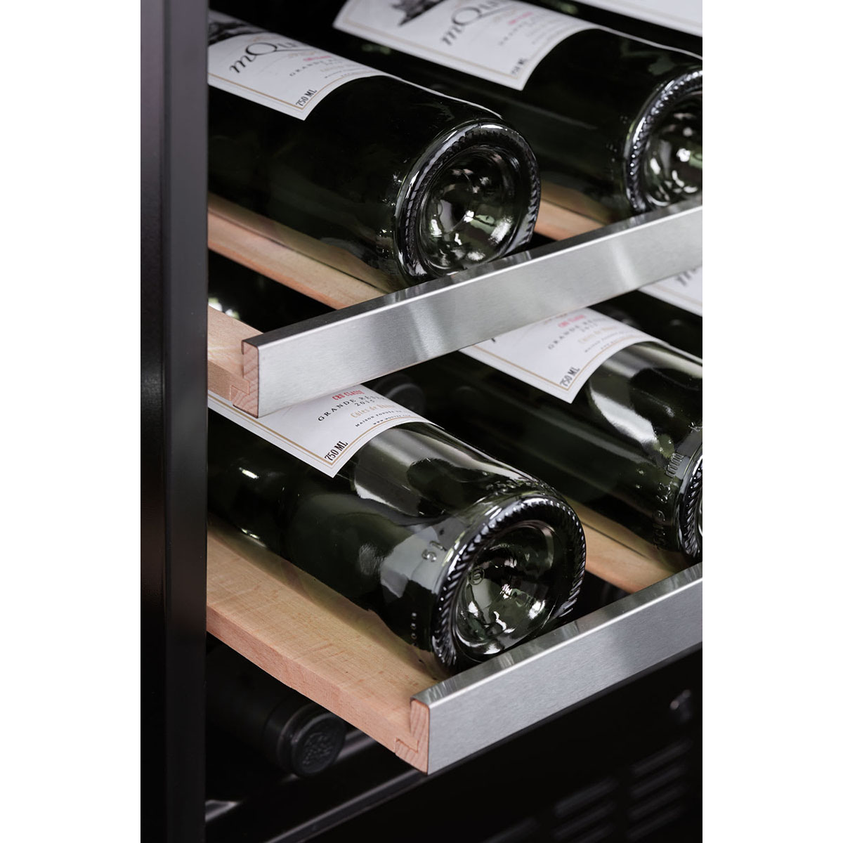 Hyllfront mQuvée Till WineCave