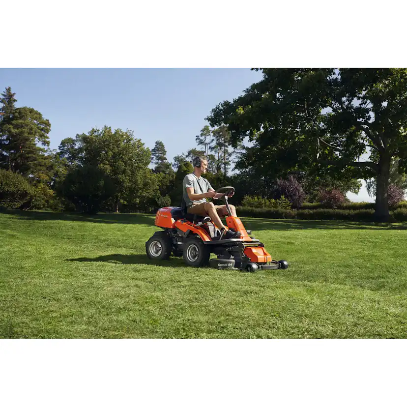 Åkgräsklippare Husqvarna Rider R 214T Exkl Klippaggregat