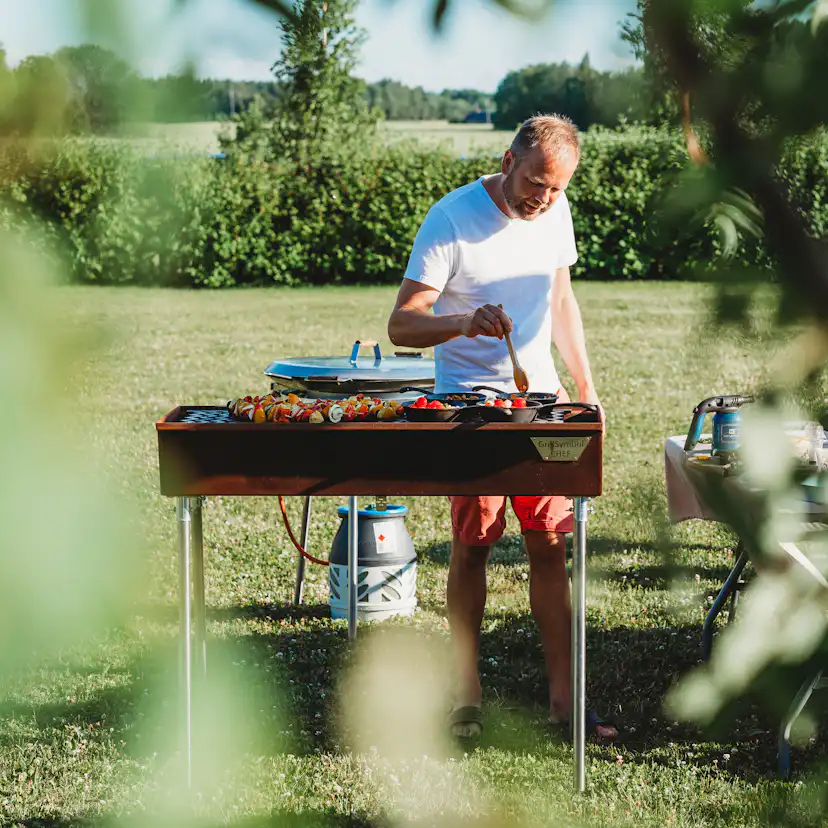 Kolgrill GrillSymbol Naked Chef XL i Cortenstål med Ventilationsgaller