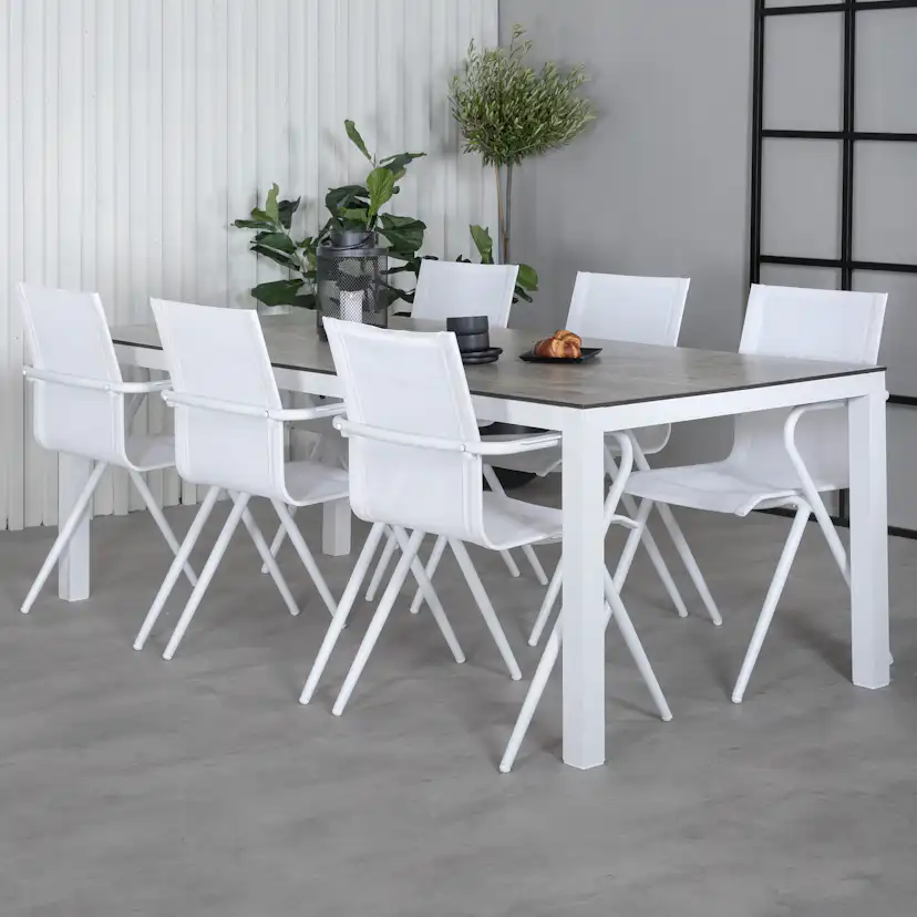 Matgrupp Venture Home Llama med 6 Act Stolar