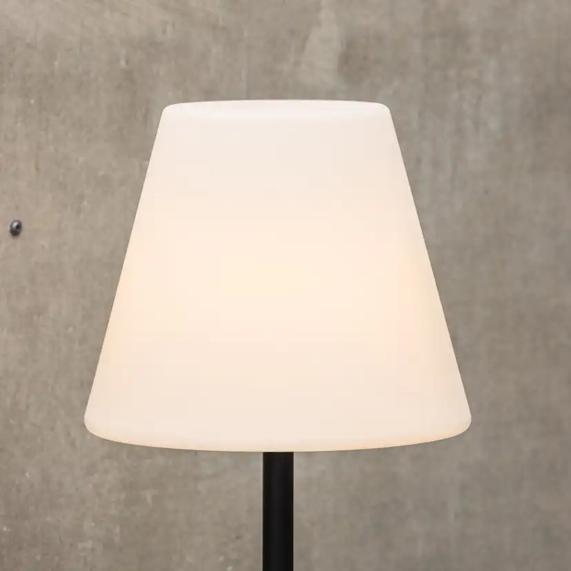 Bordslampa Venture Home Moris
