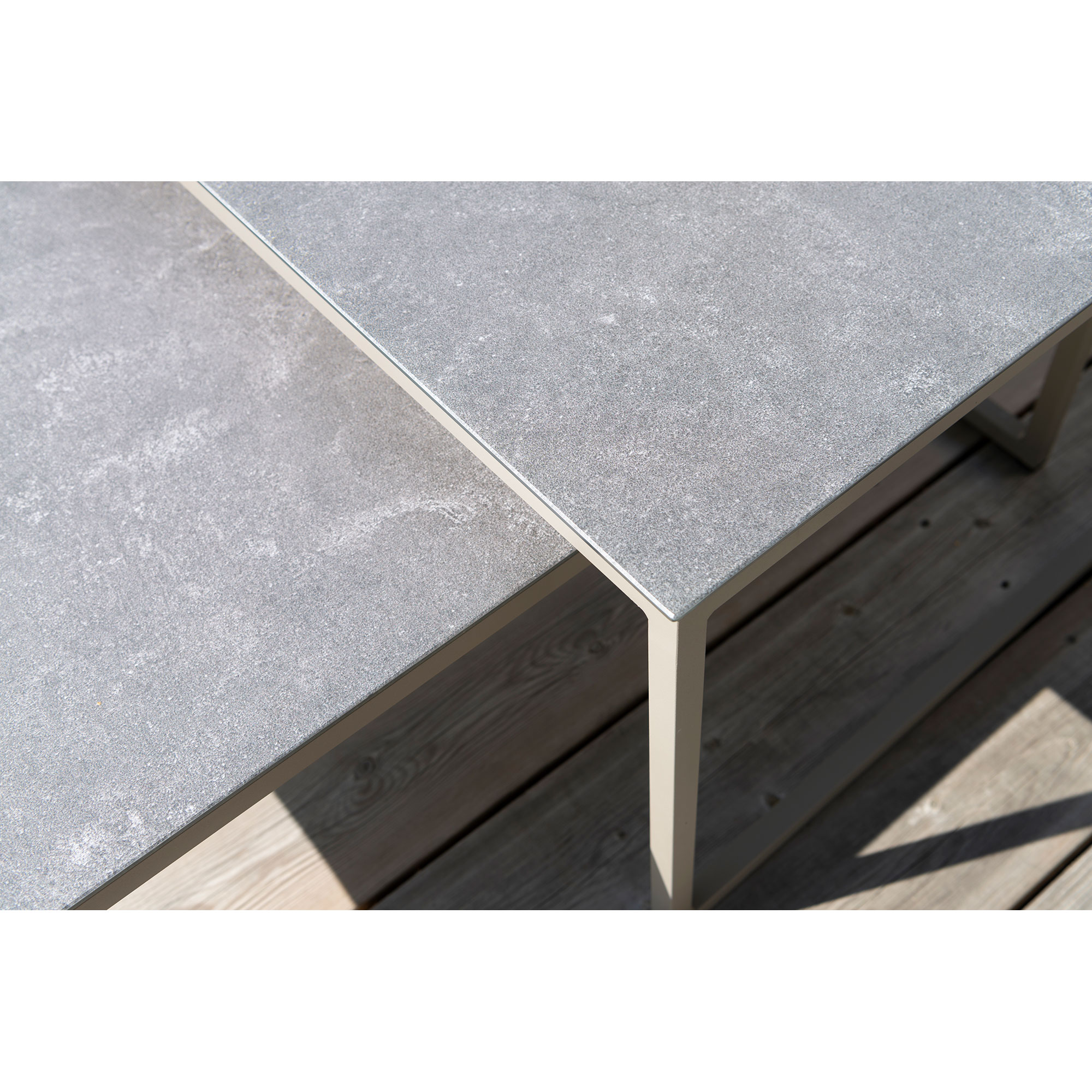 Satsbord Hillerstorp Jet Set