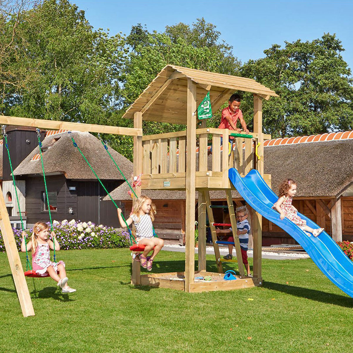 Lektorn Jungle Gym Shelter inkl. Swing Modul X'tra och rutschkana