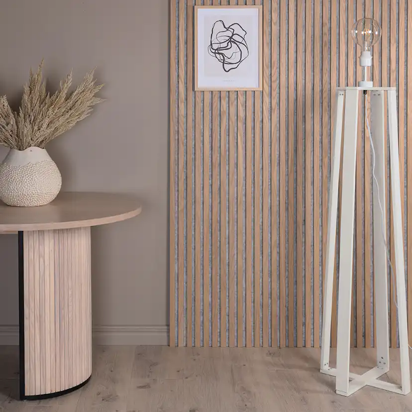 Golvlampa Venture Home Avspark