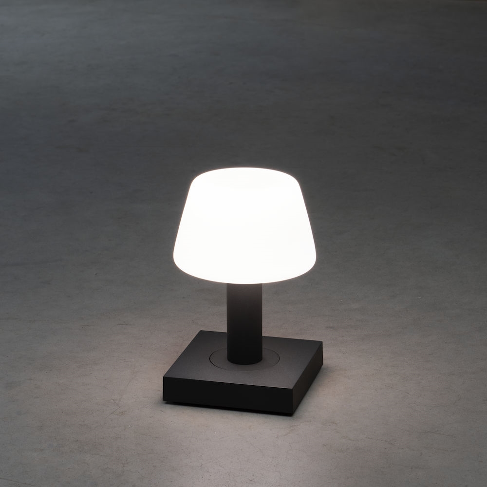 Bordslampa Gnosjö Konstsmide Monaco USB