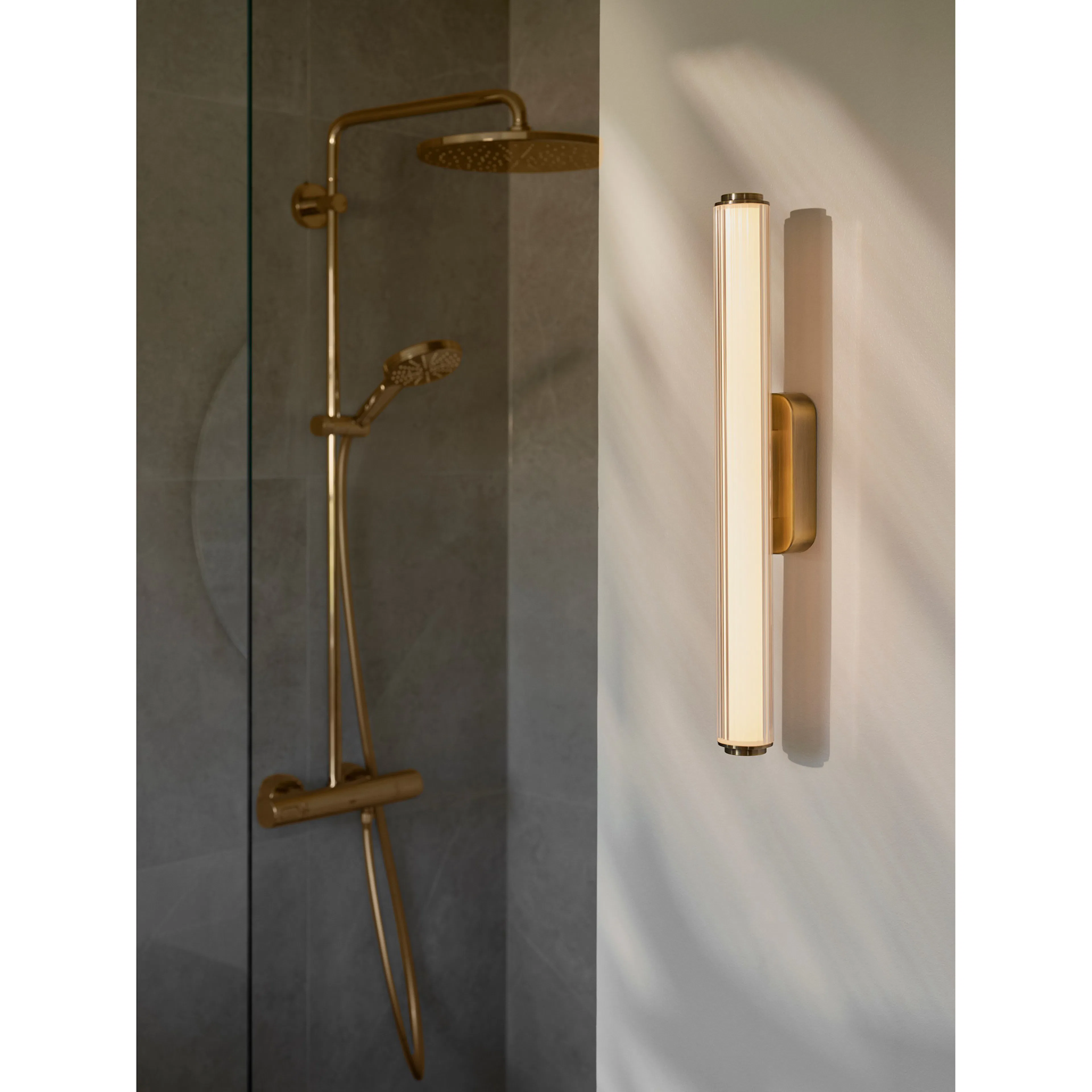 Virelle 50 | Vägglampa | Mässing Mässing