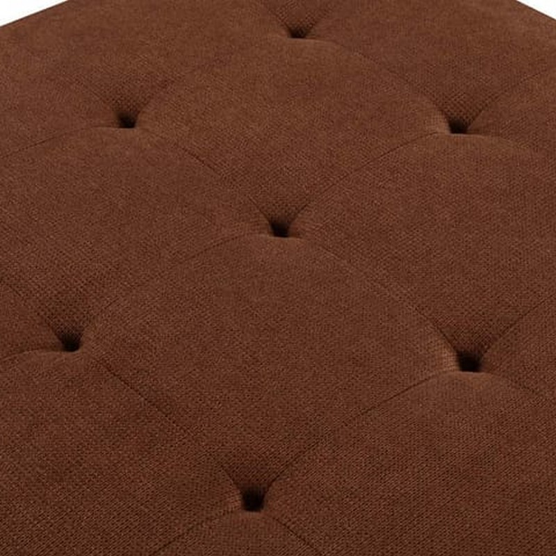 Fotpall In Living Stratham