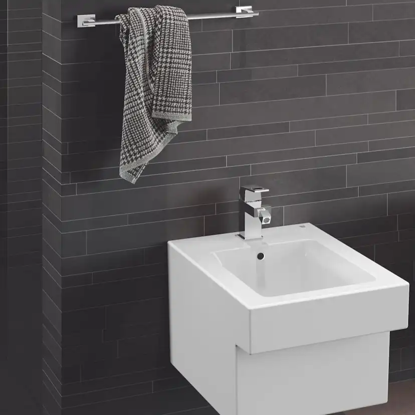 Handduksstång Grohe Essentials Cube 620 mm