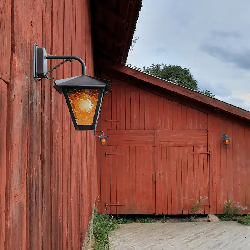 Vägglykta Westal Gustav Ned