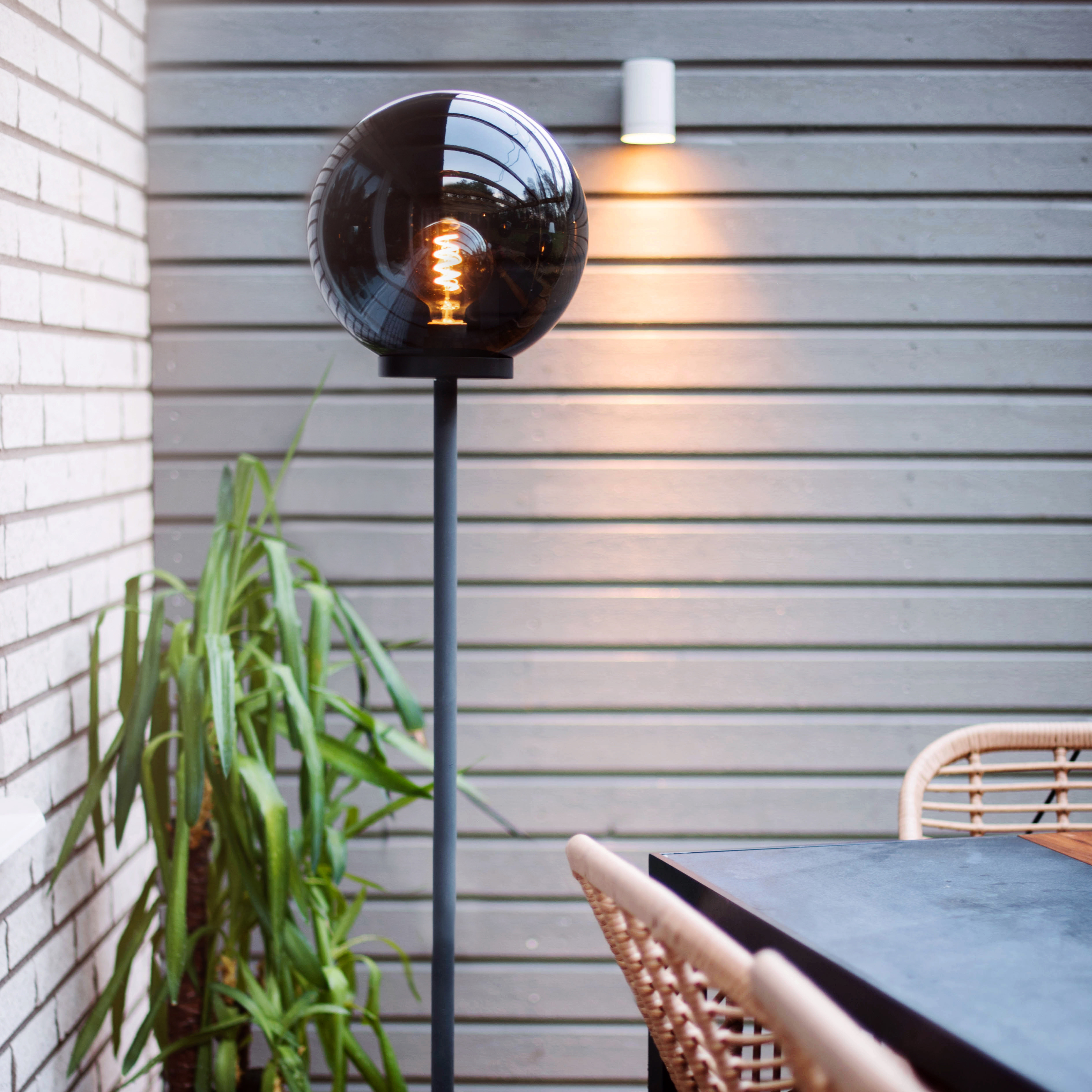 Golvlampa Star Trading Orby