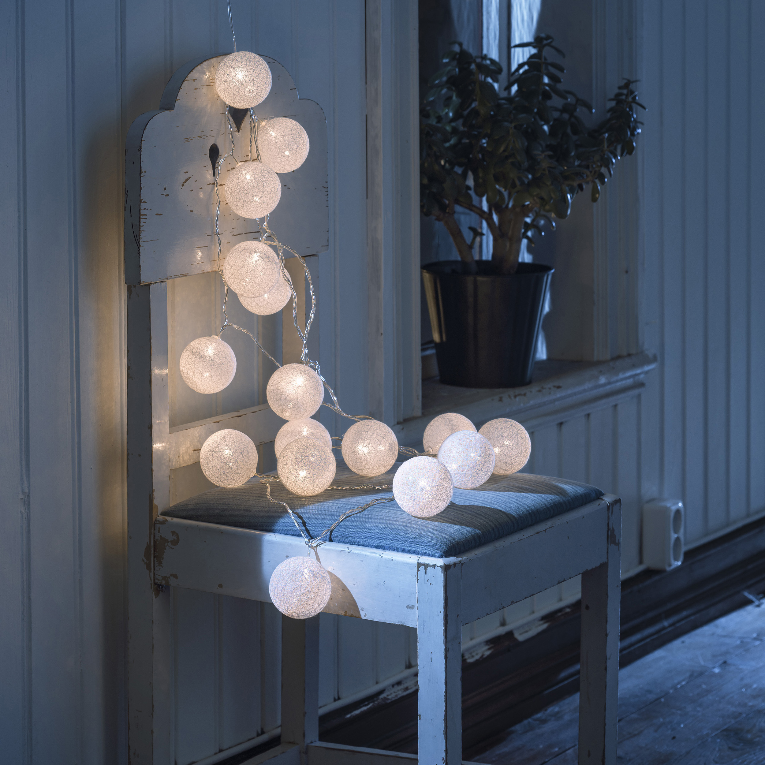 Ljusslinga Gnosjö Konstsmide 16L Garnbollar LED