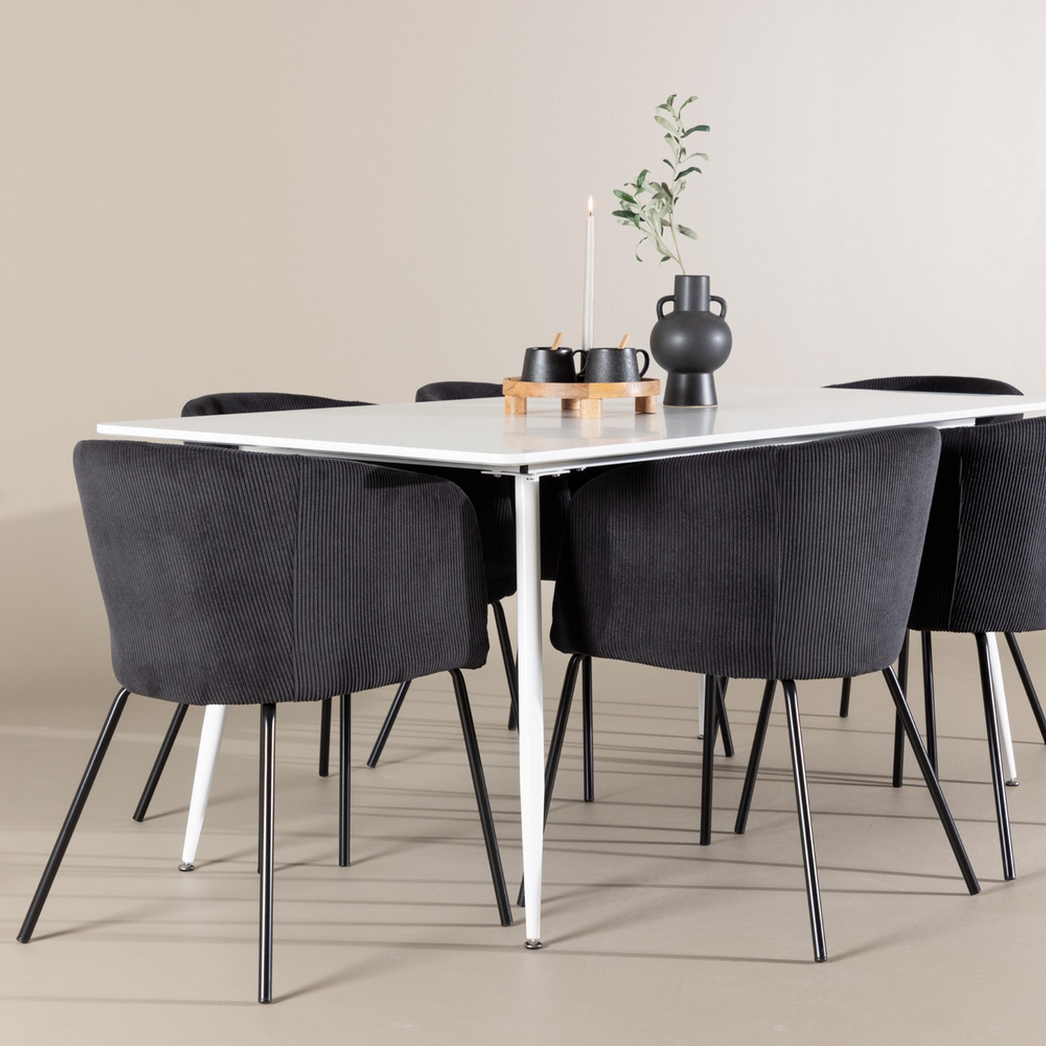 Matbord Venture Home Silar