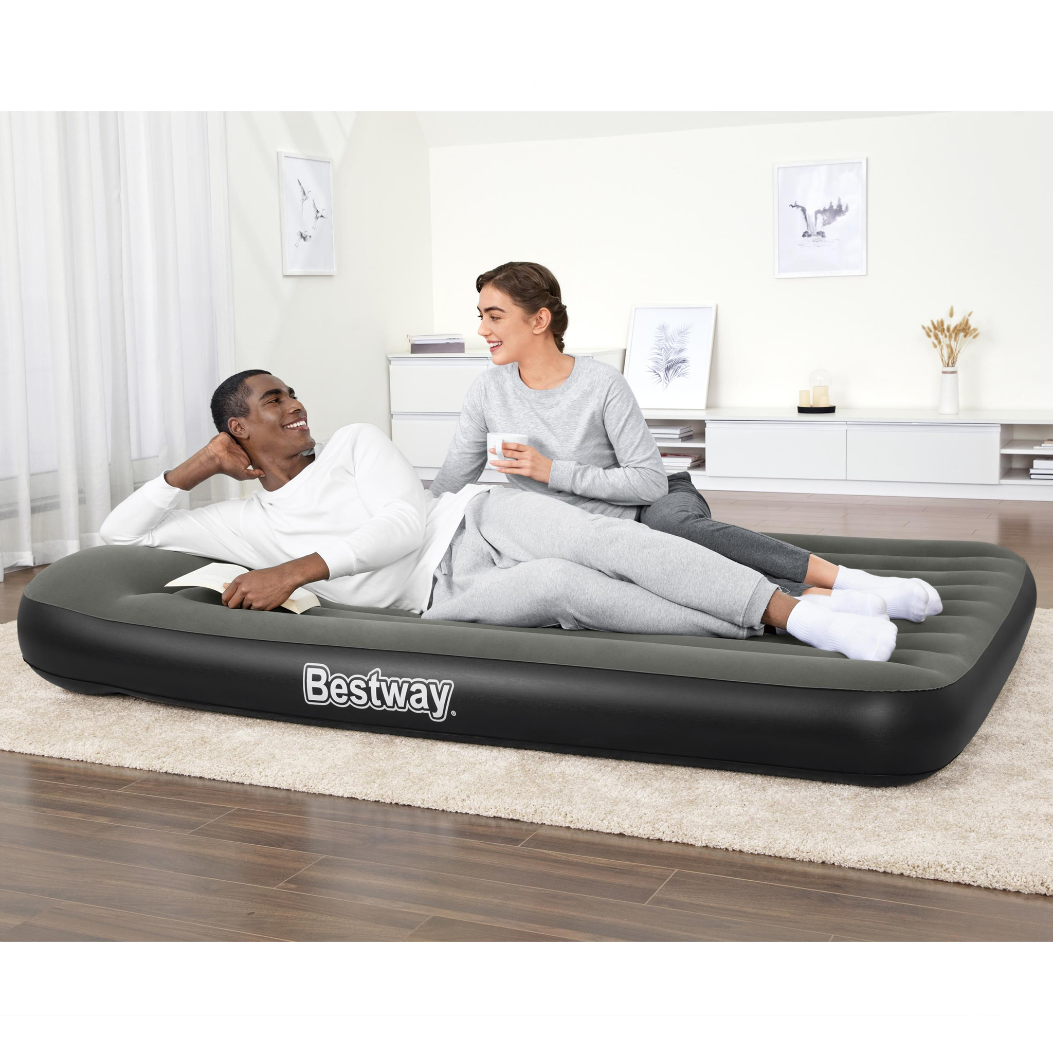 67930 Bestway  2.03m x 1.52m x 30cm Tritech Airbed Queen Bui Queen