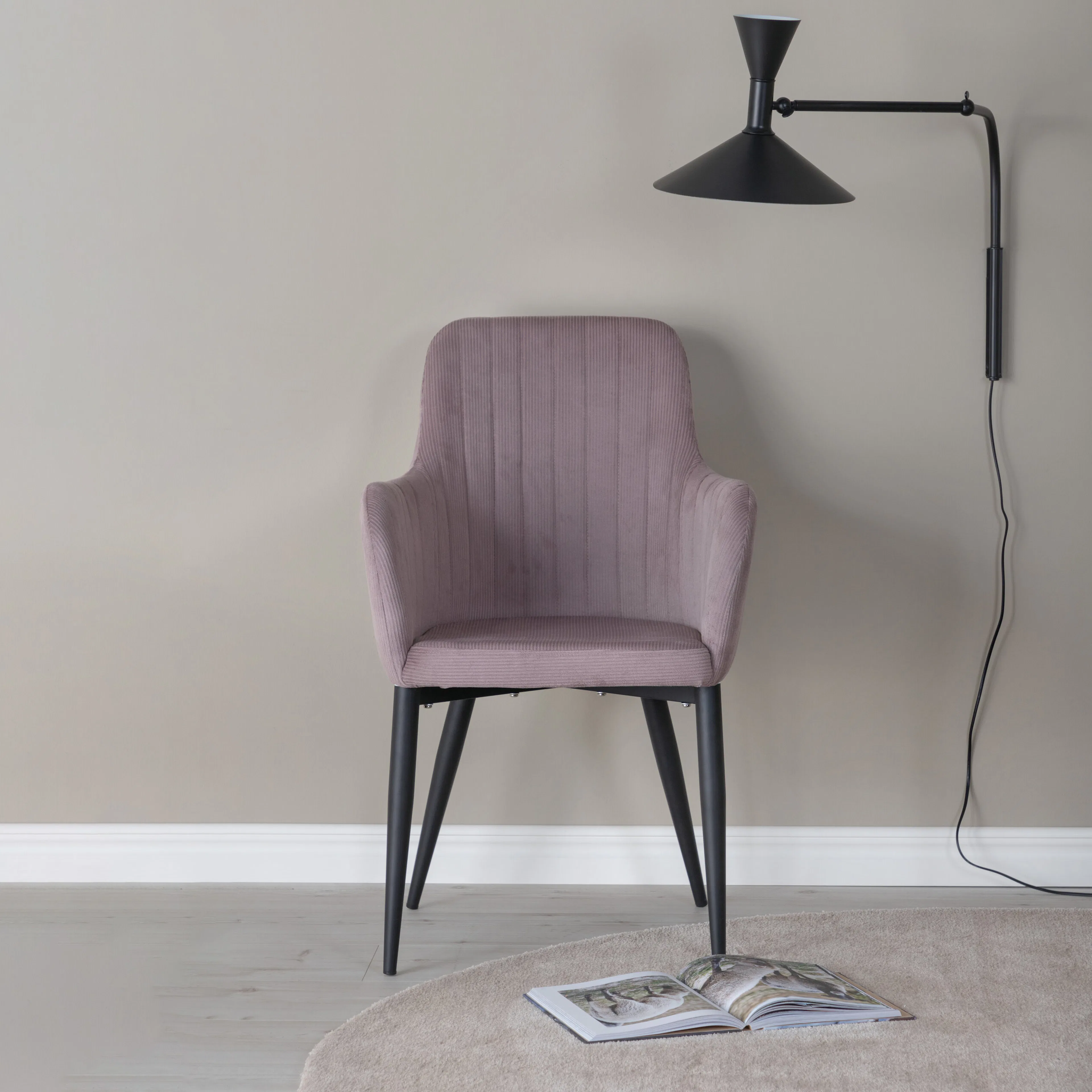 Comfort Dining Chair 2-pack - Black Legs / Dusty Pink Cordut Gammelrosa