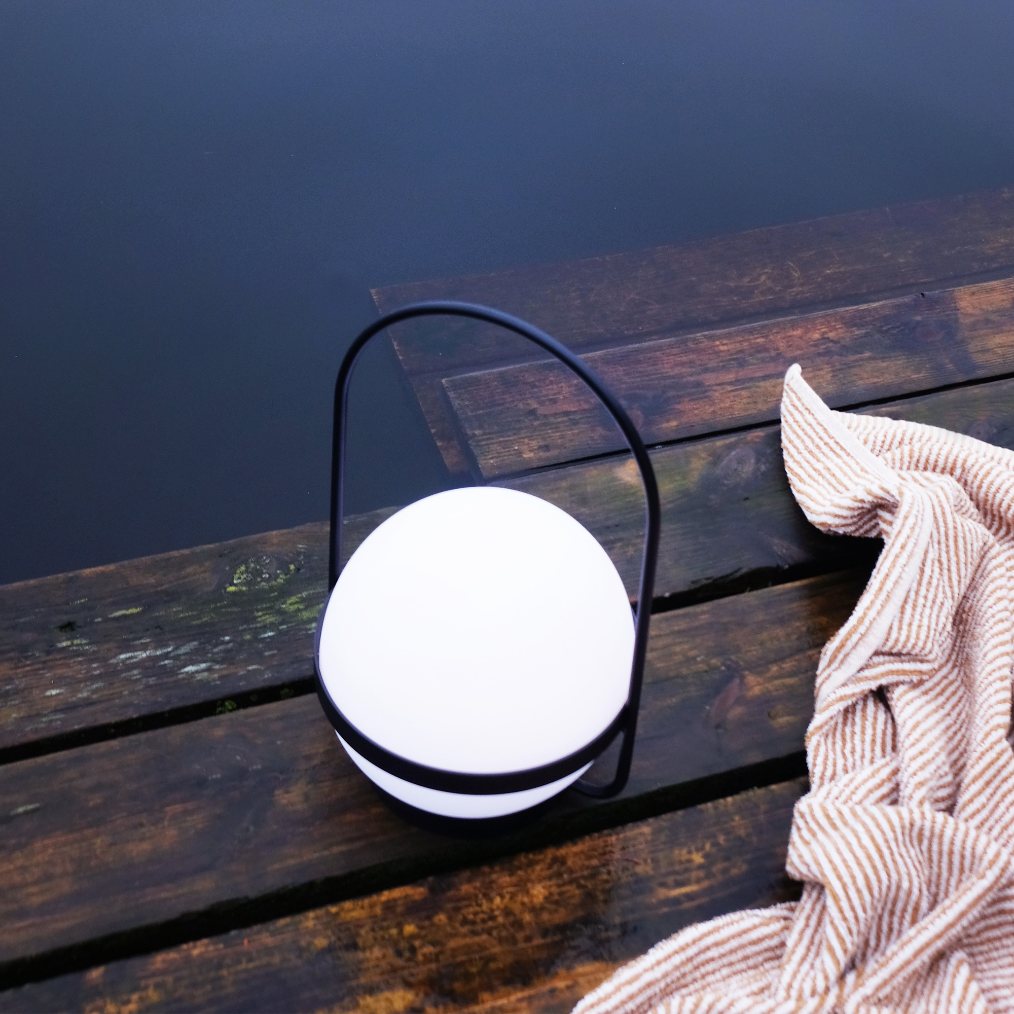 Solcellslampa Dyberg Larsen Summer LED-Lampa Uppladdningsbar D15