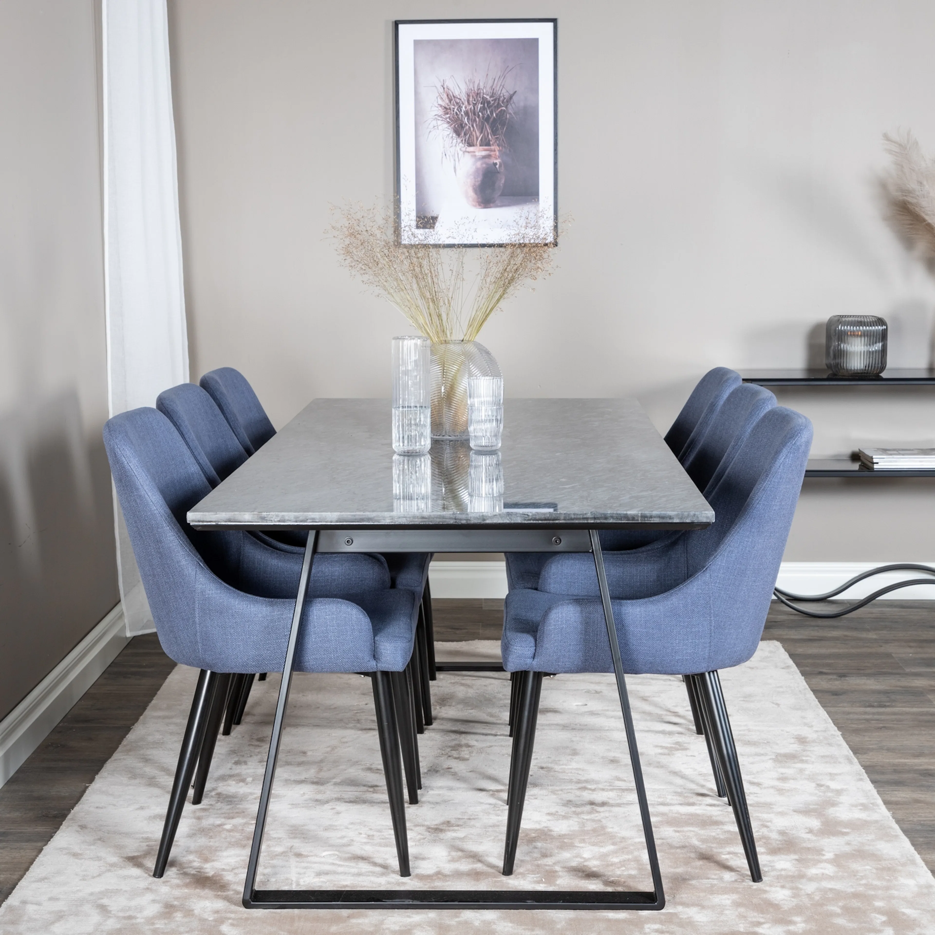 Matgrupp Venture Home Estelle med 6 Plake Fåtöljer PolyEstelletyg